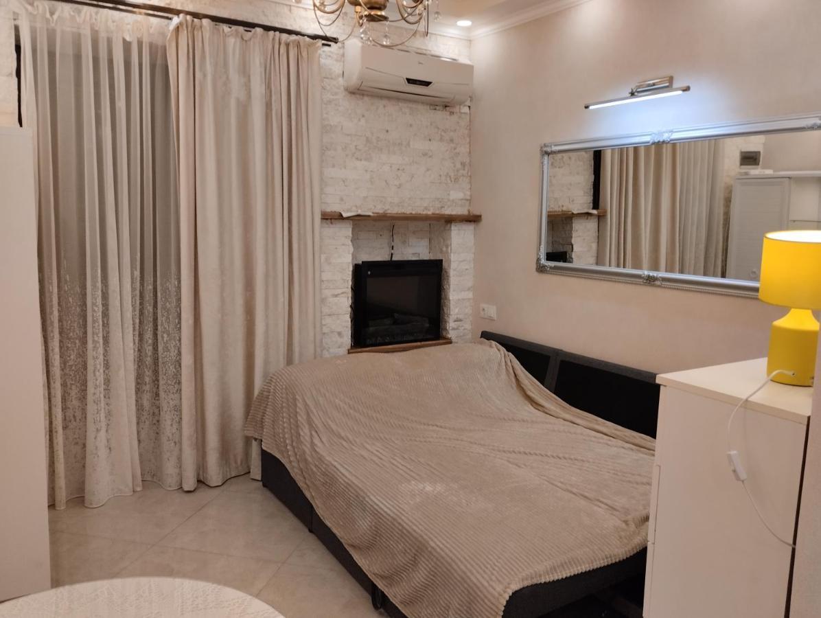Room In Sololaki Tbilisi Ngoại thất bức ảnh